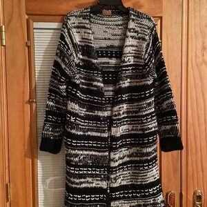 Ladies Size Medium Sweater coat. Asking $30